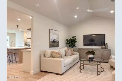 4432 E Voltaire Avenue, Phoenix, AZ 85032 - Photo 2