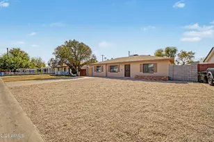 2812 N 32nd Pl, Phoenix, AZ 85008 - Photo 8