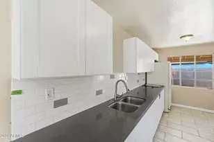 3331 N 18th Ave, Phoenix, AZ 85015 - Photo 10