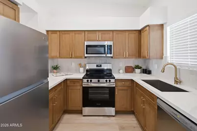 6230 N 33rd Avenue #103, Phoenix, AZ 85017 - Photo 1