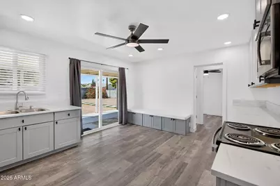 2501 E Karen Drive, Phoenix, AZ 85032 - Photo 10