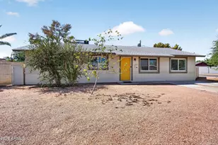 2501 E Karen Dr, Phoenix, AZ 85032 - Photo 1