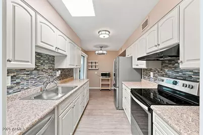 17026 N Pinion Lane, Sun City, AZ 85373 - Photo 8