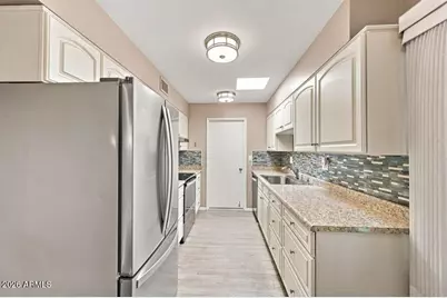 17026 N Pinion Lane, Sun City, AZ 85373 - Photo 10