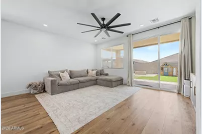 17563 W Washington Street, Goodyear, AZ 85338 - Photo 8