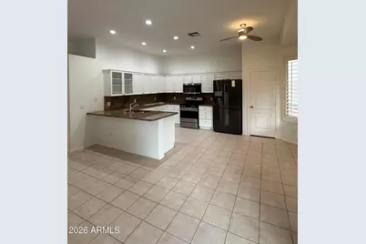 312 W Angela Drive, Phoenix, AZ 85023 - Photo 6