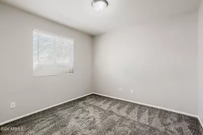 1727 W Villa Theresa Drive, Phoenix, AZ 85023 - Photo 18