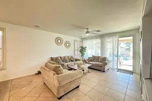 757 W Aloe Pl, Chandler, AZ 85248 - Photo 4