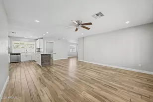 7453 E Almeria Rd, Scottsdale, AZ 85257 - Photo 8