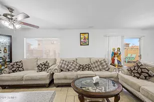 13018 W Laurel Ln, El Mirage, AZ 85335 - Photo 10