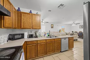13018 W Laurel Ln, El Mirage, AZ 85335 - Photo 16
