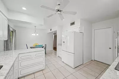 9416 N 110th Avenue, Sun City, AZ 85351 - Photo 16