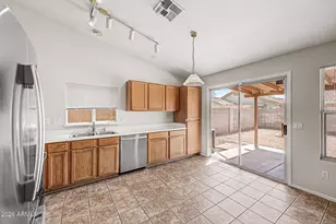 9969 W MacKenzie Dr, Phoenix, AZ 85037 - Photo 4