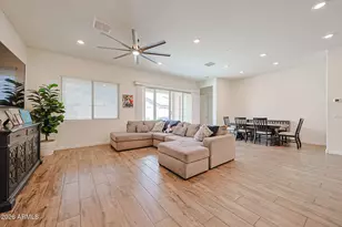 23942 N 166th Ln, Surprise, AZ 85387 - Photo 10