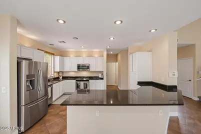 1137 S Hazel Street, Gilbert, AZ 85296 - Photo 8