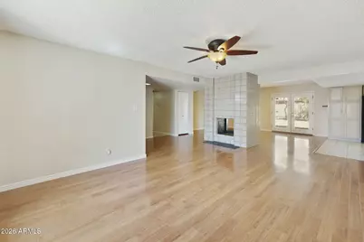 4538 W Purdue Avenue, Glendale, AZ 85302 - Photo 12