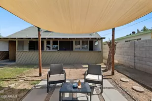2218 N 21st Pl, Phoenix, AZ 85006 - Photo 18