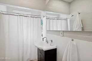 2218 N 21st Pl, Phoenix, AZ 85006 - Photo 16