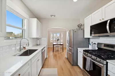 2218 N 21st Place, Phoenix, AZ 85006 - Photo 8