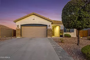 1113 W Stephanie Ln, San Tan Valley, AZ 85143 - Photo 1
