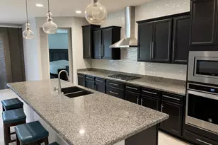 2321 E Beautiful Ln, Phoenix, AZ 85042 - Photo 4