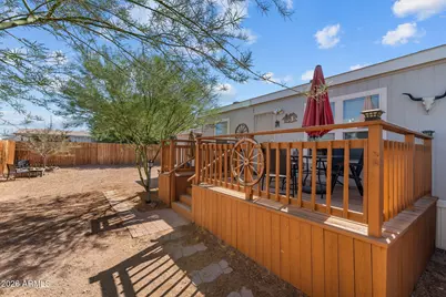 512 W Claessens Drive, Morristown, AZ 85342 - Photo 20