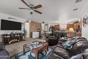512 W Claessens Dr, Morristown, AZ 85342 - Photo 10