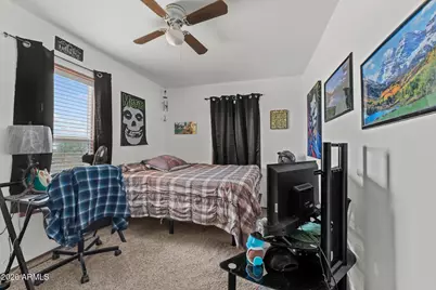 512 W Claessens Drive, Morristown, AZ 85342 - Photo 16