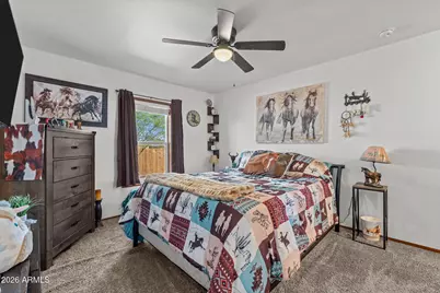 512 W Claessens Drive, Morristown, AZ 85342 - Photo 12