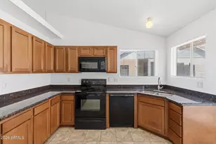 8520 W Palm Ln, Phoenix, AZ 85037 - Photo 8