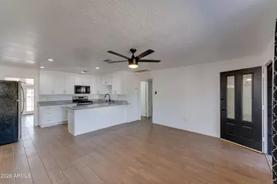 2089 E Don Carlos Avenue, Tempe, AZ 85281 - Photo 10