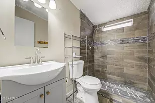 8601 N 103rd Ave, Peoria, AZ 85345 - Photo 20