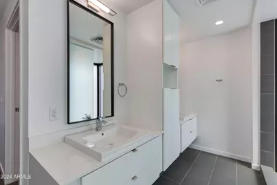 200 W Portland Street #511, Phoenix, AZ 85003 - Photo 10