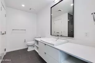 200 W Portland St, Phoenix, AZ 85003 - Photo 14