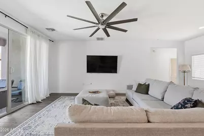 30558 W Clarendon Avenue, Buckeye, AZ 85396 - Photo 8