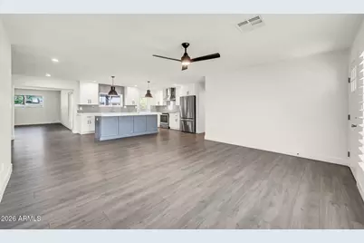 8336 E Cypress Street, Scottsdale, AZ 85257 - Photo 6
