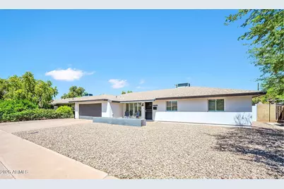 8336 E Cypress Street, Scottsdale, AZ 85257 - Photo 2