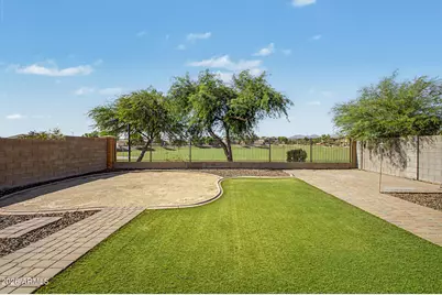 23684 W Bloch Road, Buckeye, AZ 85326 - Photo 2