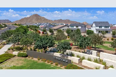 3298 W Garnet Street, San Tan Valley, AZ 85144 - Photo 2