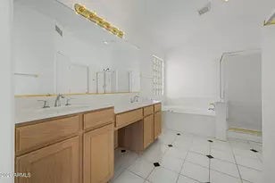 451 W Mendoza Cir, Mesa, AZ 85210 - Photo 16