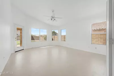 451 W Mendoza Circle, Mesa, AZ 85210 - Photo 14