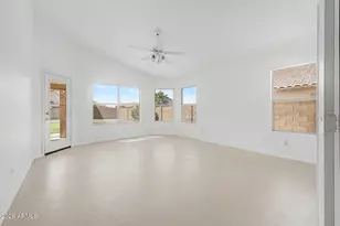 451 W Mendoza Cir, Mesa, AZ 85210 - Photo 14