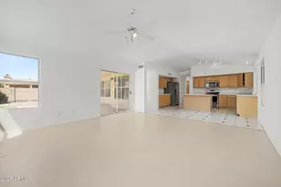 451 W Mendoza Cir, Mesa, AZ 85210 - Photo 10