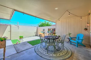 10888 W Emerald Dr, Sun City, AZ 85351 - Photo 18