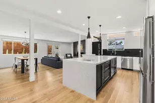 3402 E Sells Dr, Phoenix, AZ 85018 - Photo 6