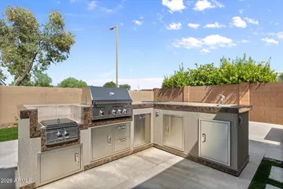 23306 N 40th Place, Phoenix, AZ 85050 - Photo 38