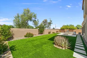 23306 N 40th Pl, Phoenix, AZ 85050 - Photo 2