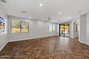 23306 N 40th Pl, Phoenix, AZ 85050 - Photo 12