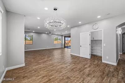 23306 N 40th Place, Phoenix, AZ 85050 - Photo 16