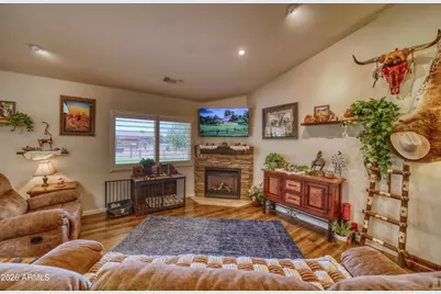 1355 S Desert Holly Trail, Cornville, AZ 86325 - Photo 12